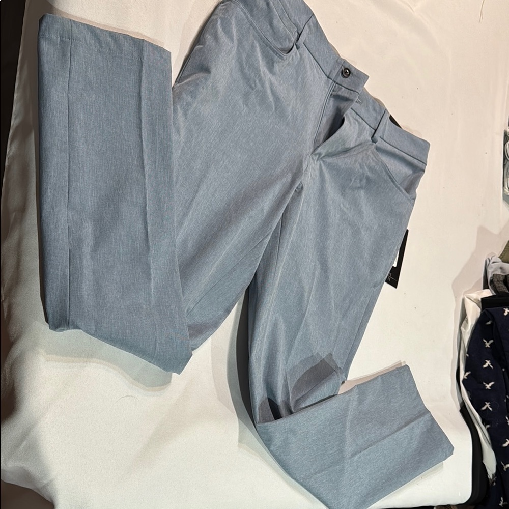 Walter Hagen Blue Chinos for Casual Elegance